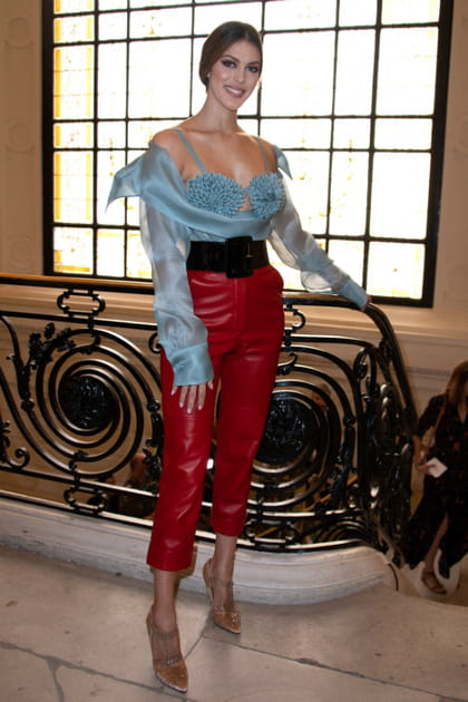 Iris Mittenaere au d&eacute;fil&eacute; Jean Paul Gaultier