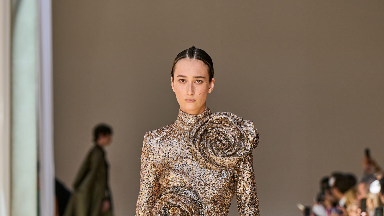 Look 33