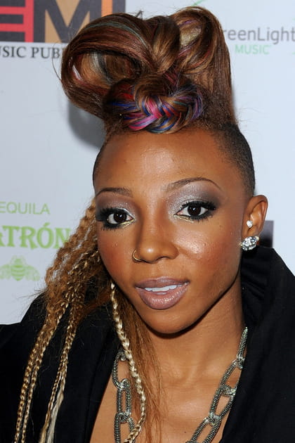 Le chignon &eacute;trange de NiRe AllDai