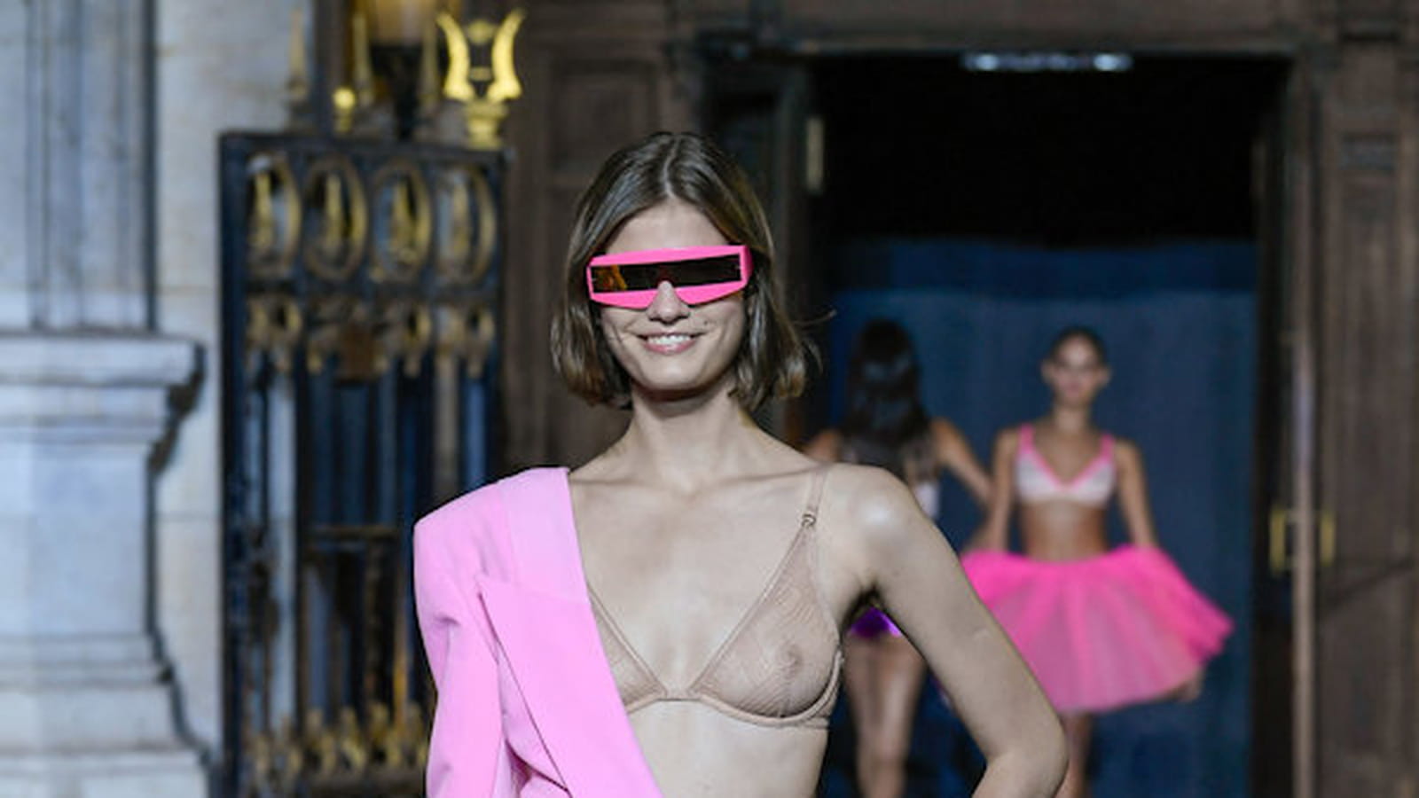 Look 44