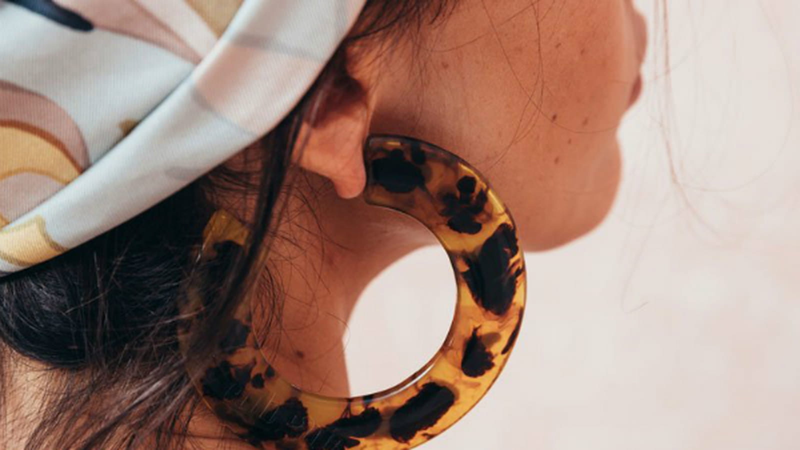Boucles d'oreilles en écaille