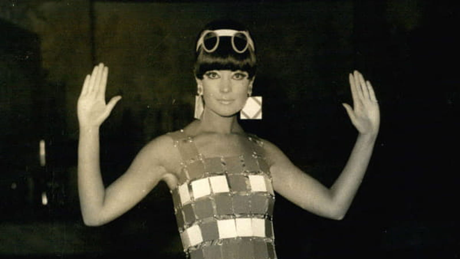1966