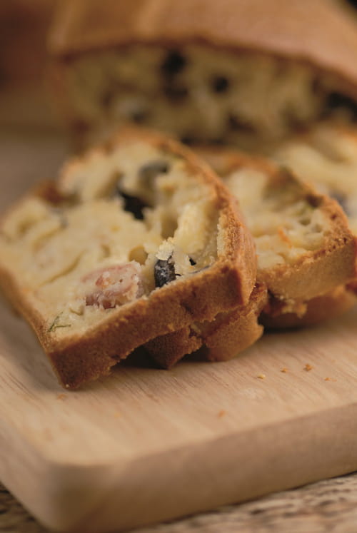 Cake au jambon cru et Valençay AOP
