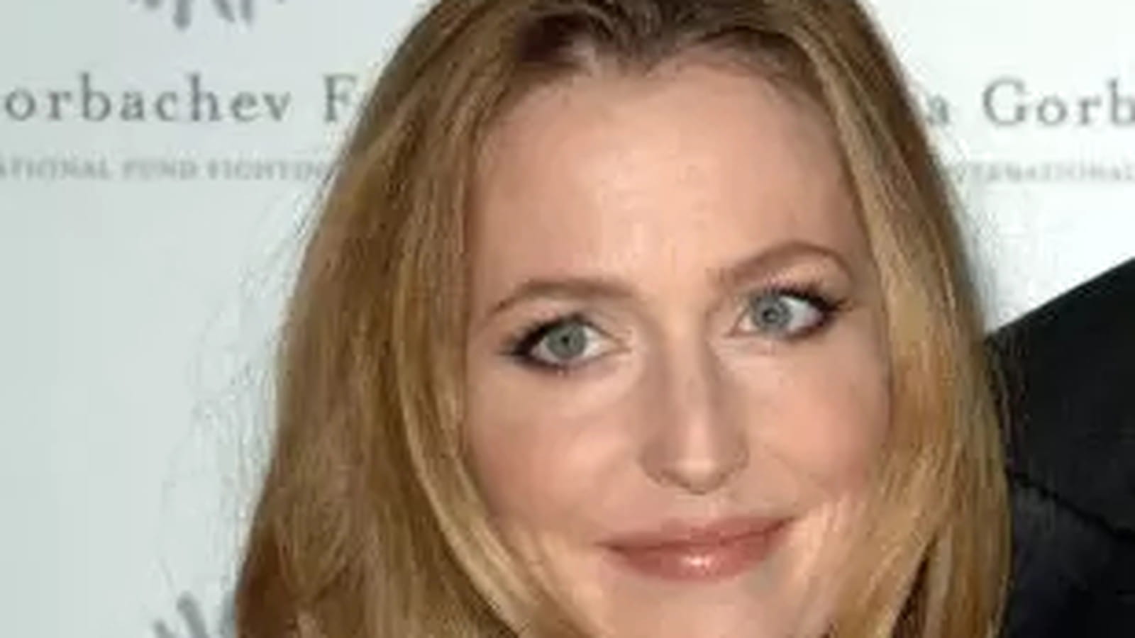 Gillian Anderson