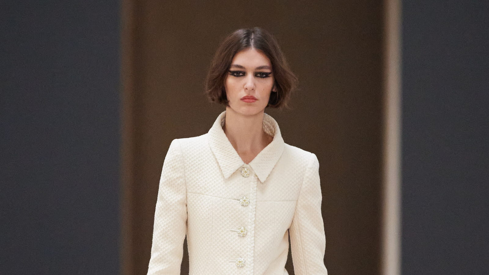 Look 7