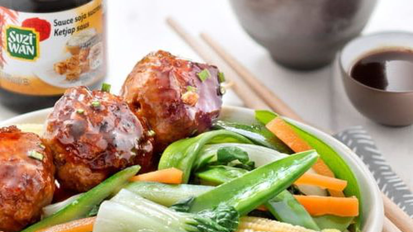 Boulettes de canard teriyaki légumes sautés sésame