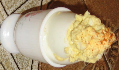 Oeuf dur au roquefort