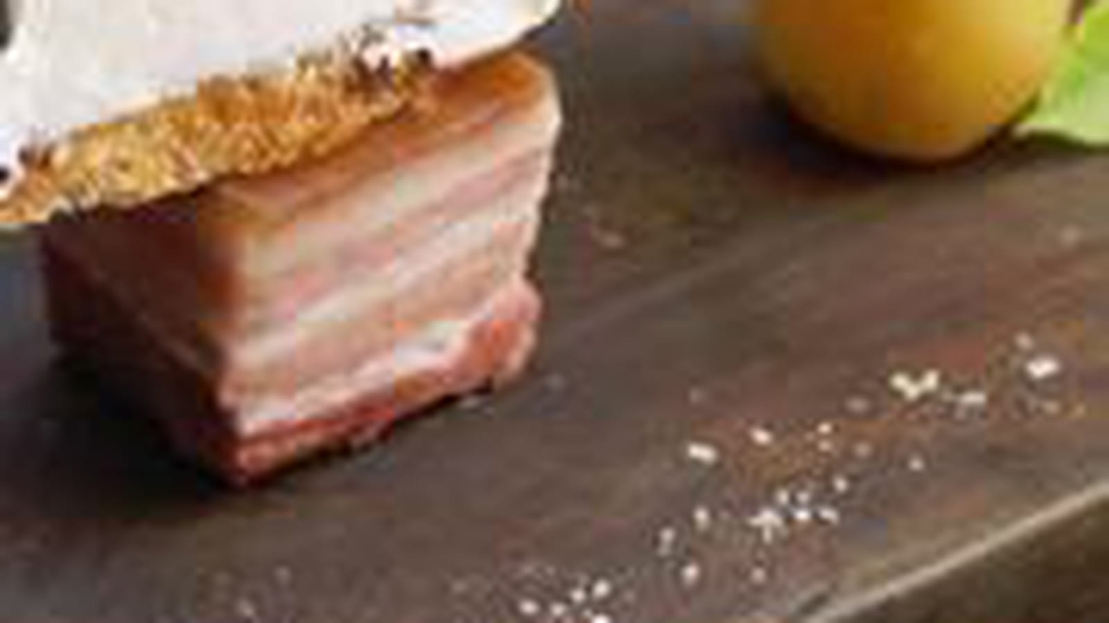Lard fumé, pomme de terre et St Môret façon tartine