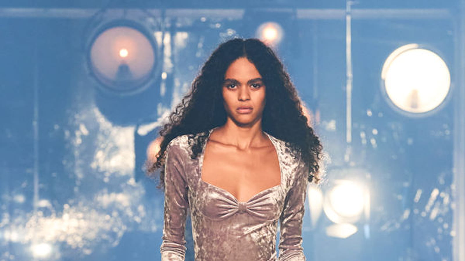 Look 35