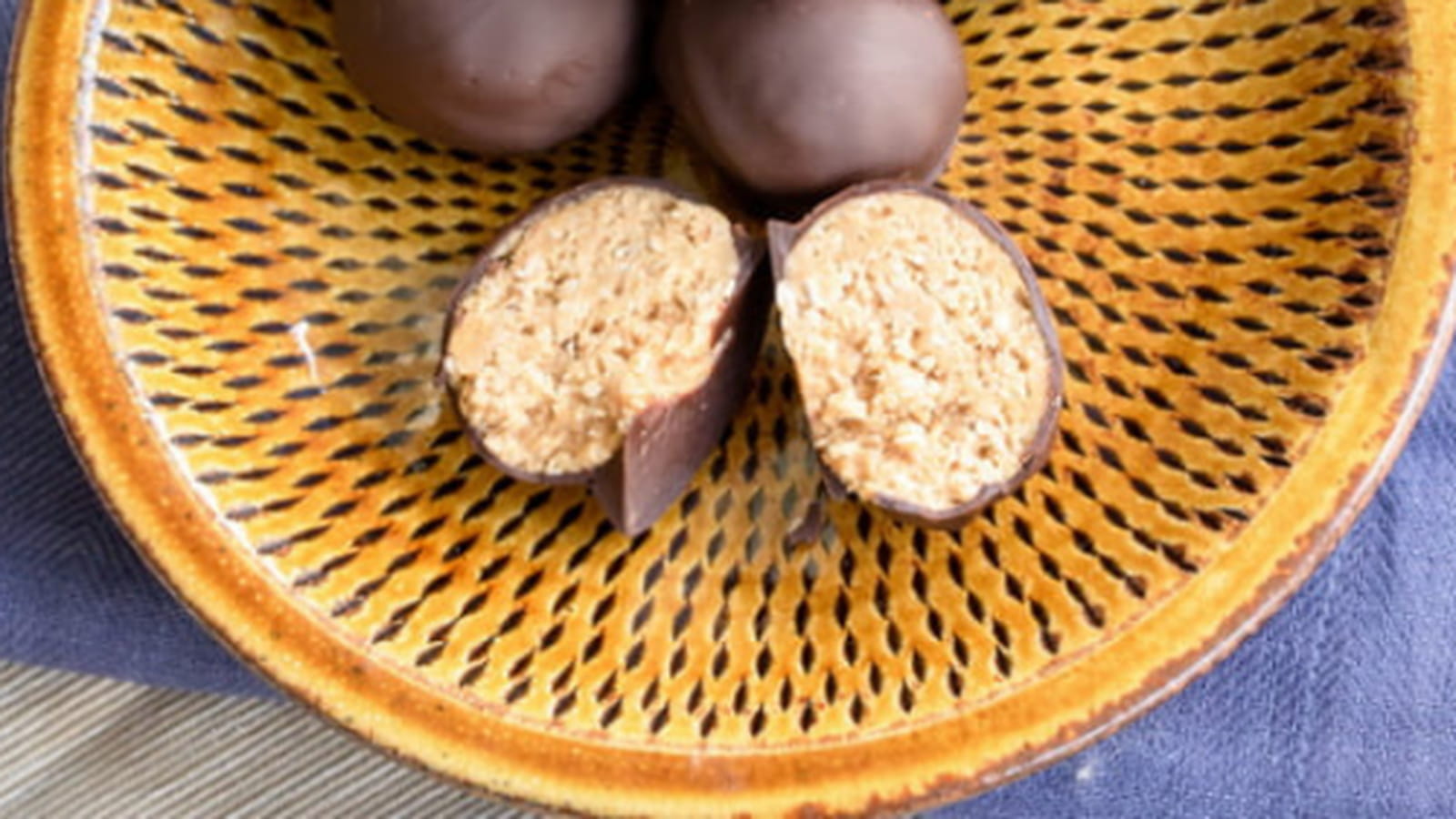 Snack Balls à la purée d’amande et au chocolat