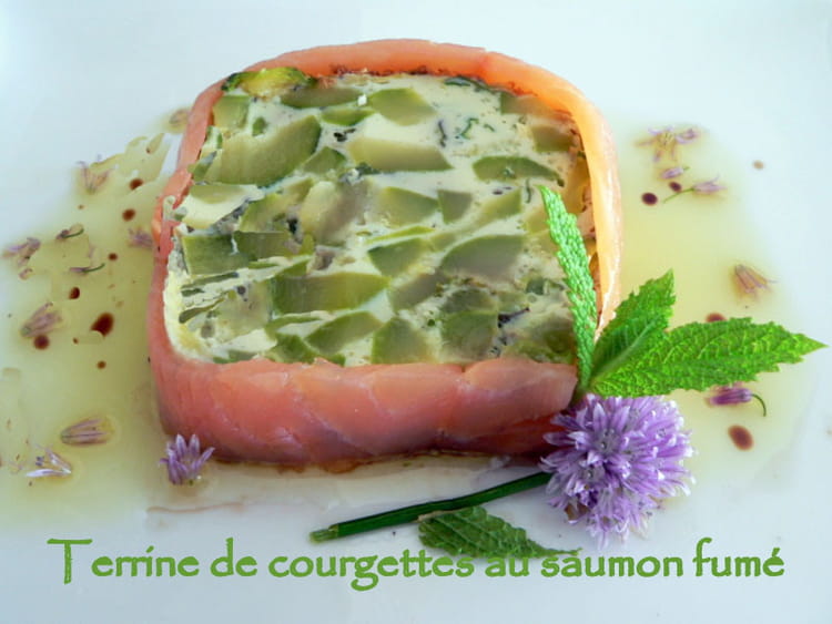 Recette de Terrine de courgettes au saumon fumé