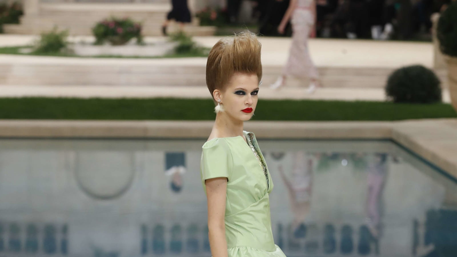 Look 22