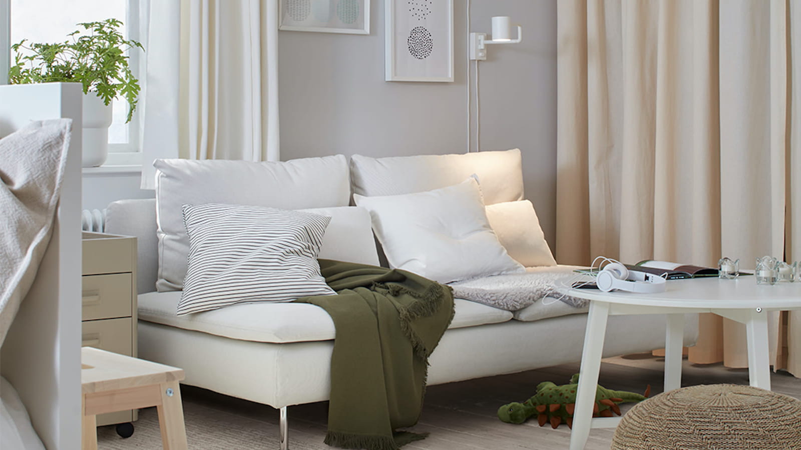 Canapé Ikea façon banquette 