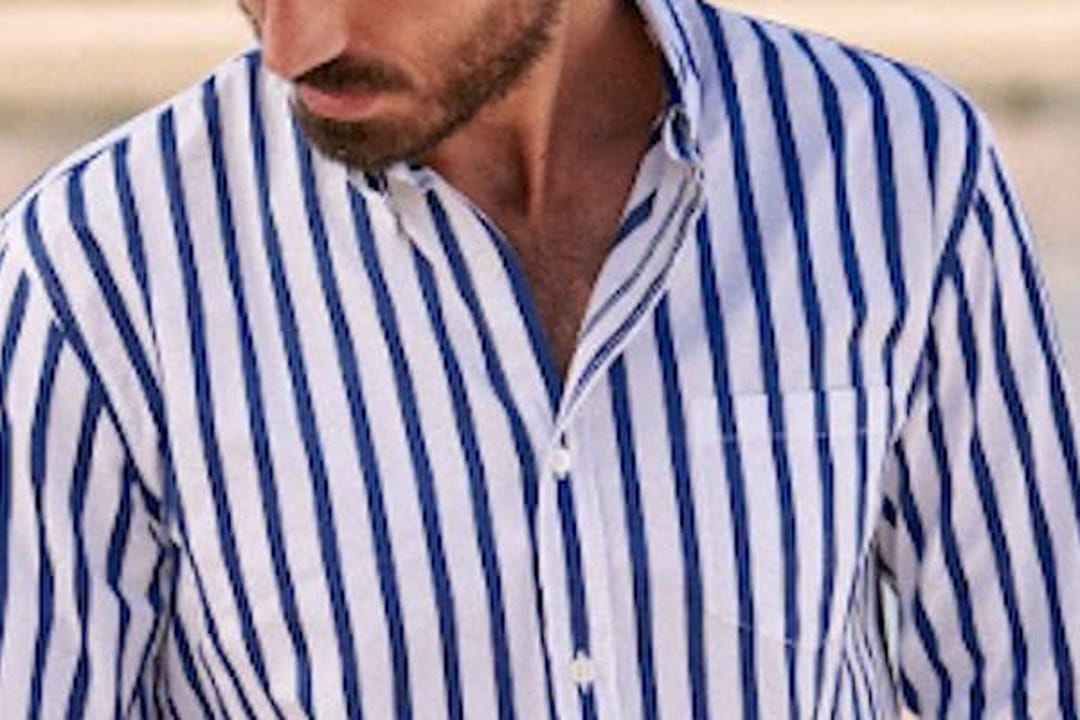Chemise à rayures bleues