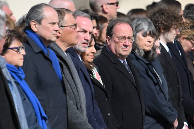 Fran&ccedil;ois Hollande, Anne Hidalgo et les personnalit&eacute;s rendent hommage &agrave; Lionel Jospin aux Invalides