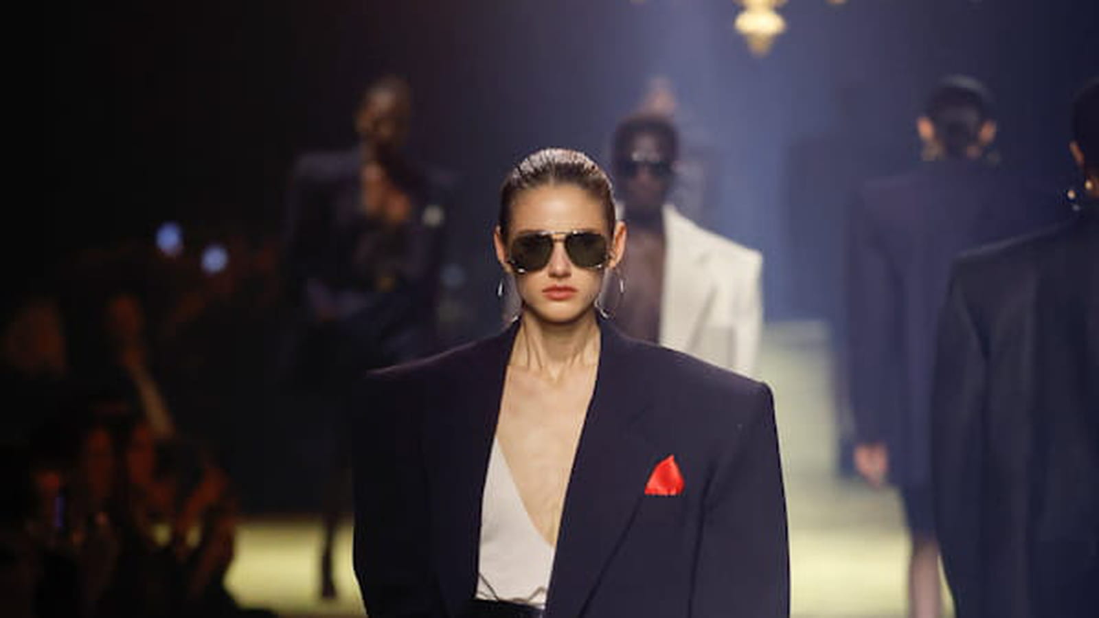 Look 5