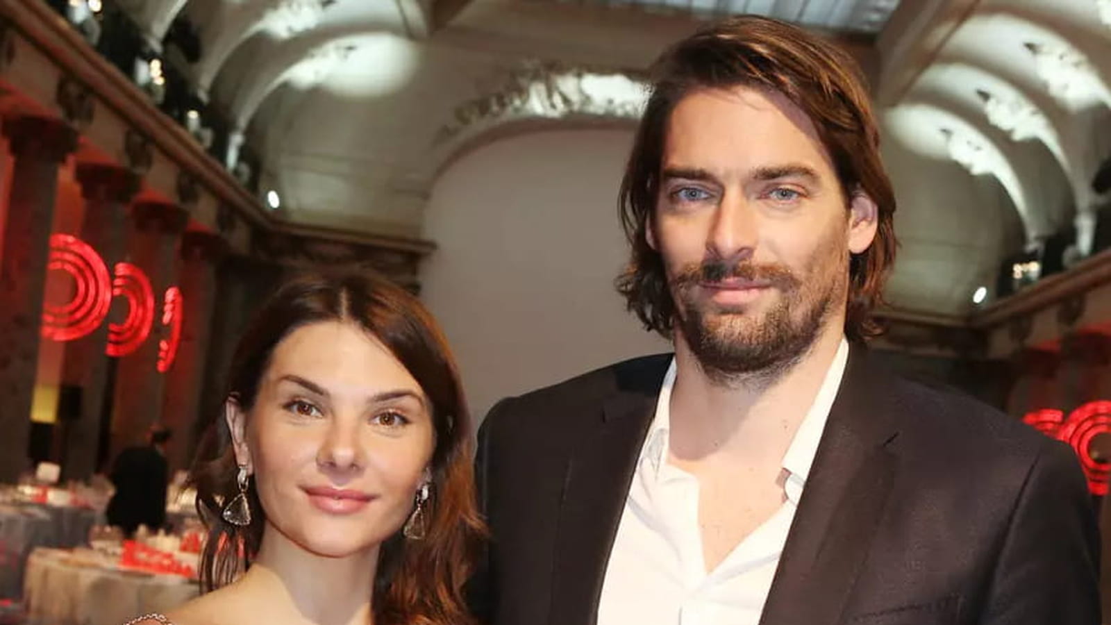 Alice Detollenaere et Camille Lacourt
