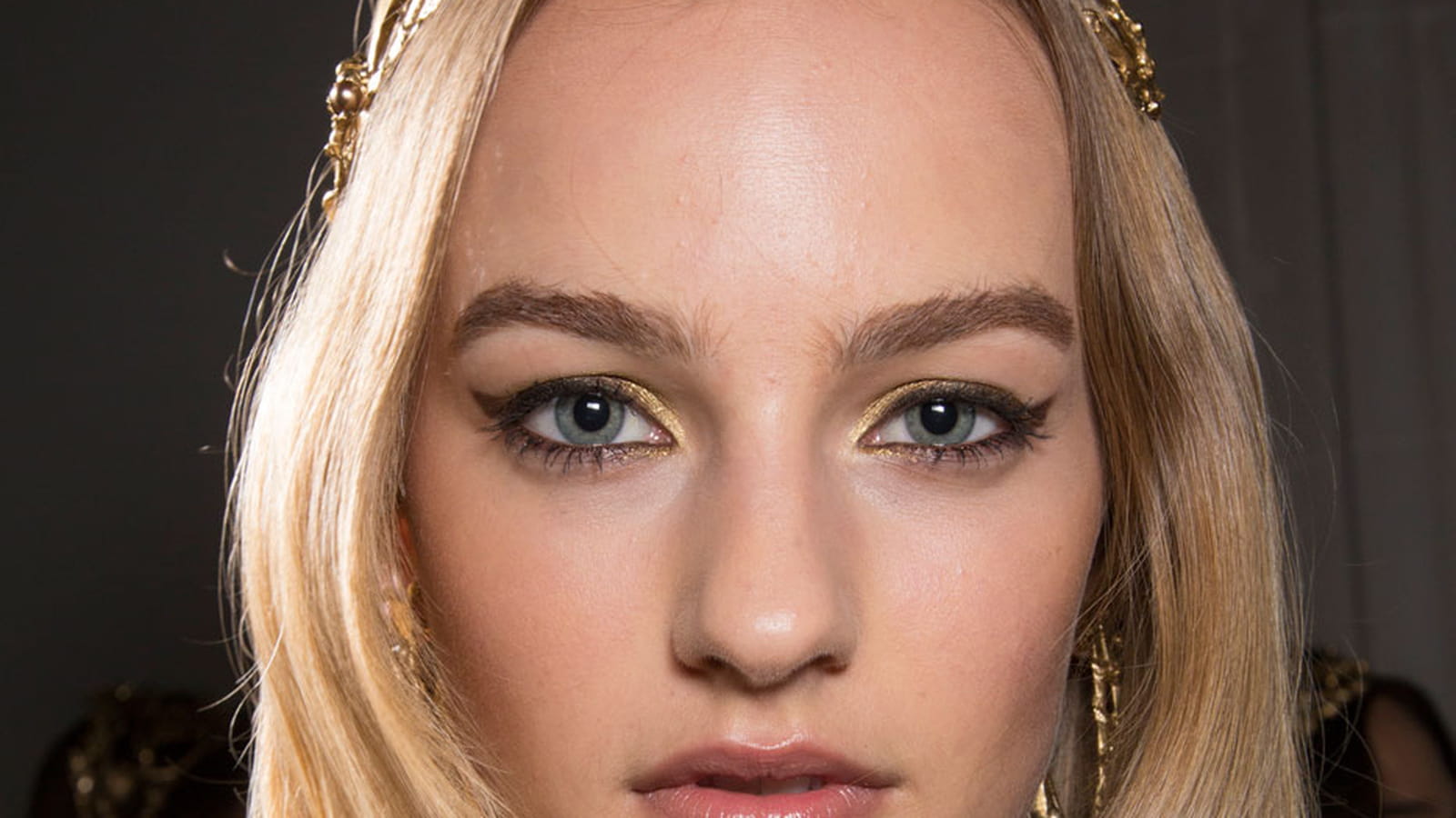 Le look enchanteur du défilé Elie Saab