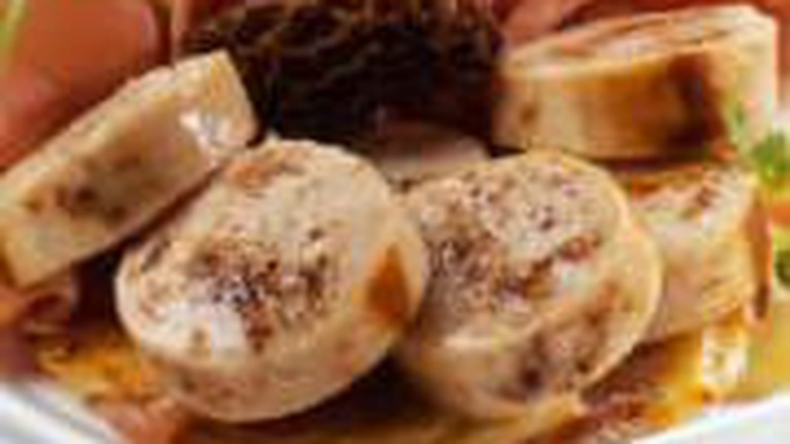 Boudin blanc aux morilles et sa galette de jambon cru