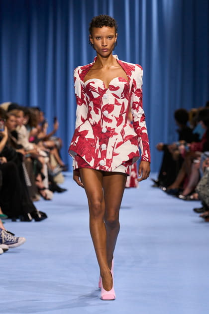 Look 25&nbsp;du d&eacute;fil&eacute; Balmain printemps-&eacute;t&eacute; 2024