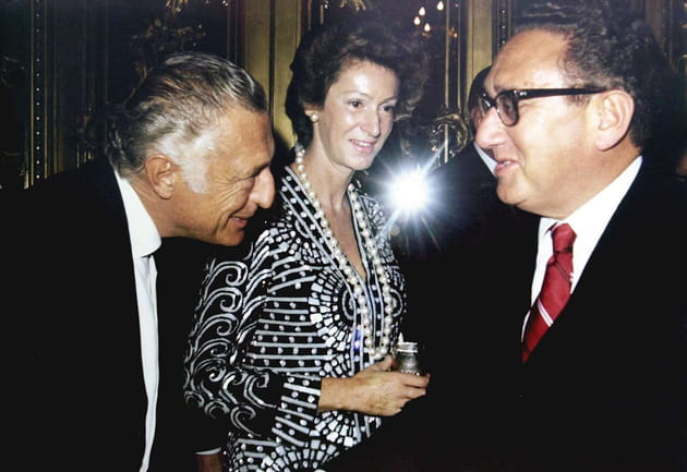 Gianni Agnelli et Marella Agnelli rencontrent Henry Kissinger
