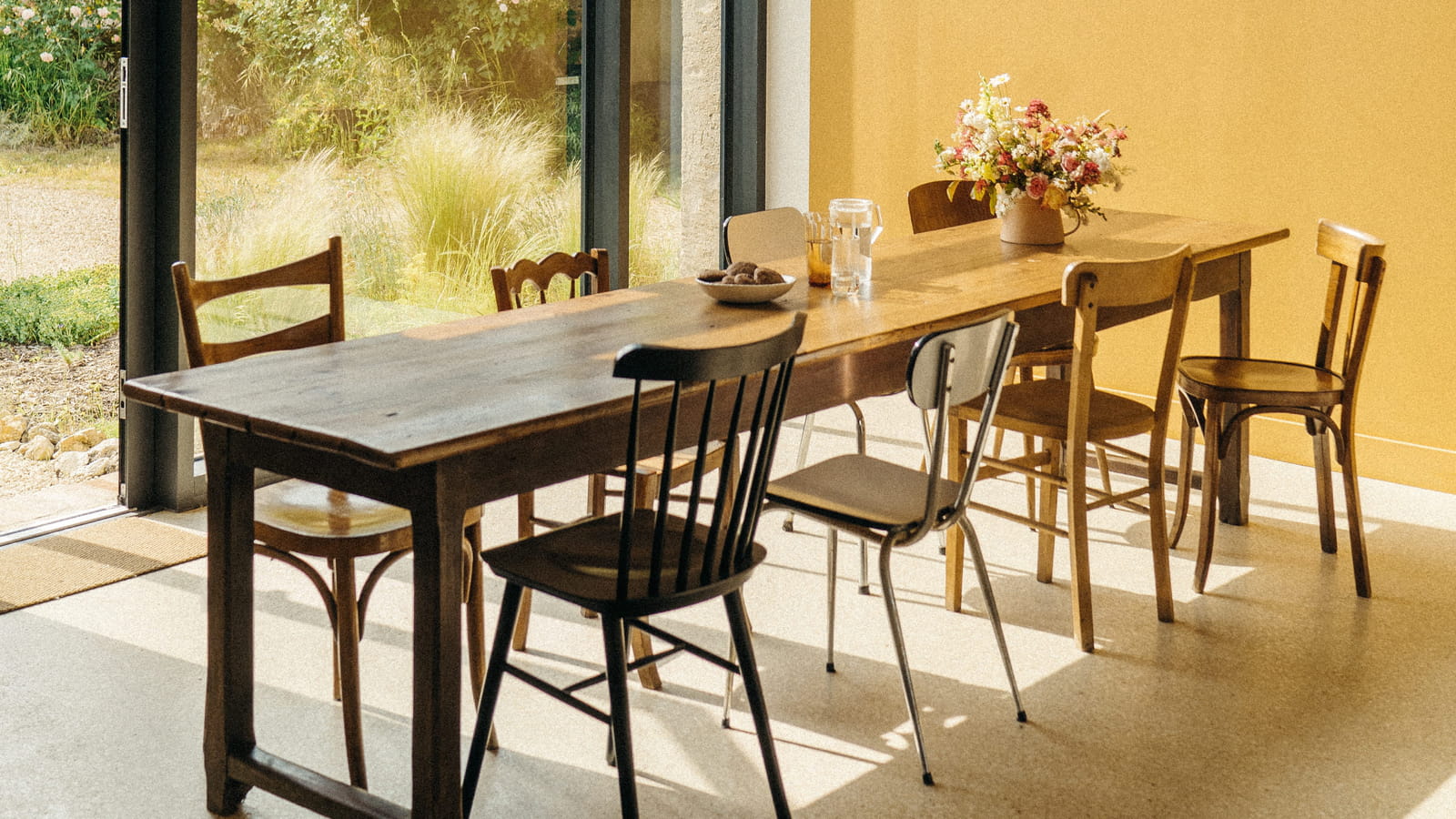 Salle à manger après