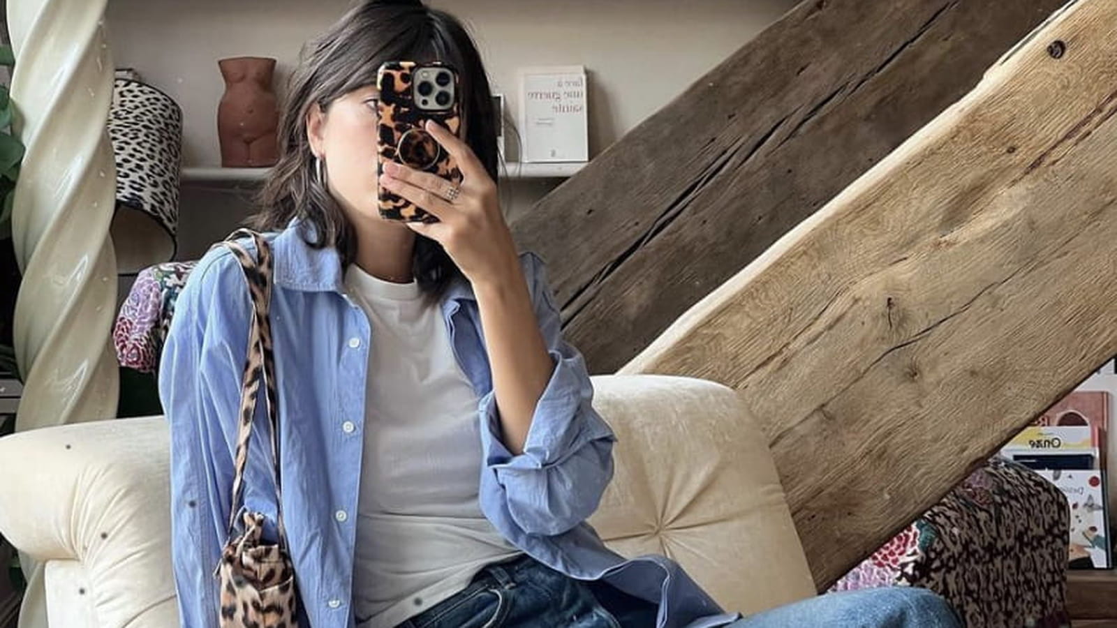 @jeannedamas