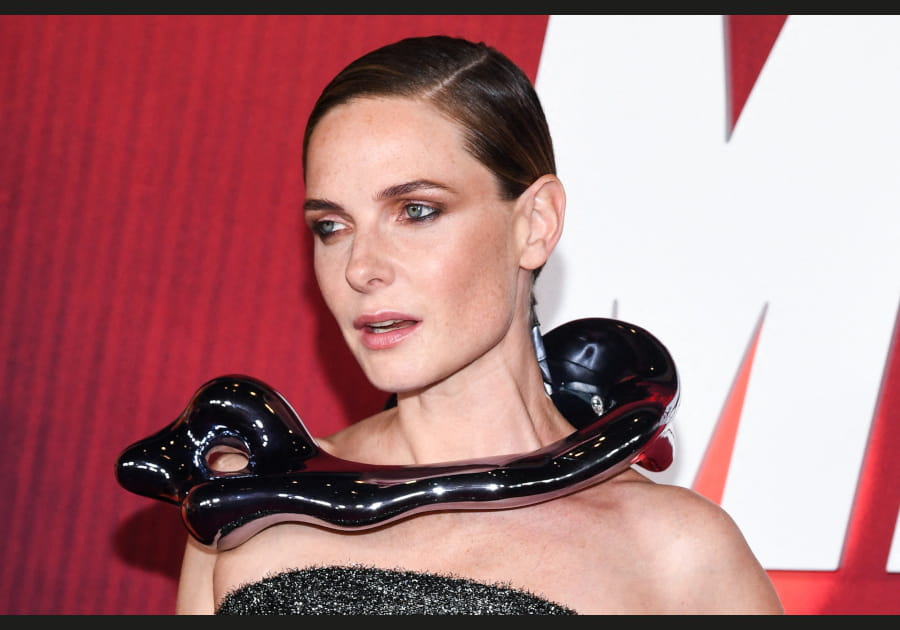 Flop&nbsp;: le maquillage rat&eacute; de Rebecca Ferguson