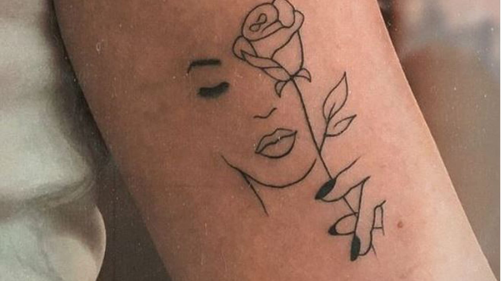 Rose féminine 