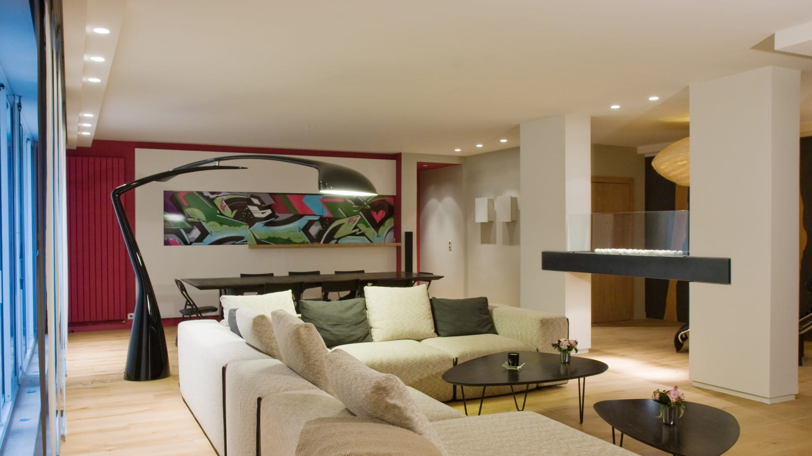 Salon luminaire imposant