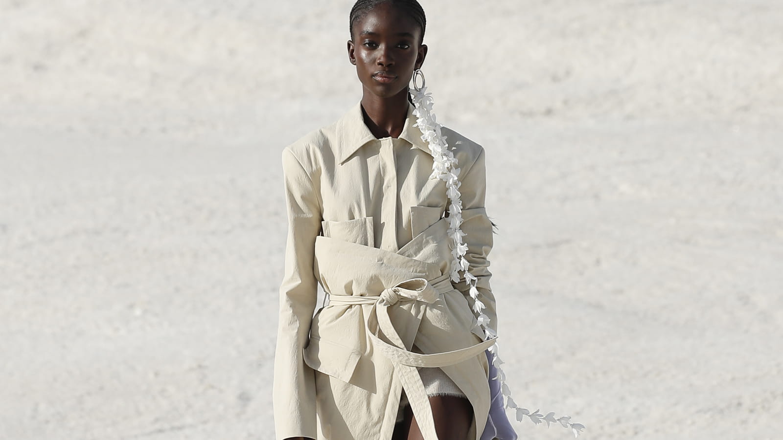 Look 25
