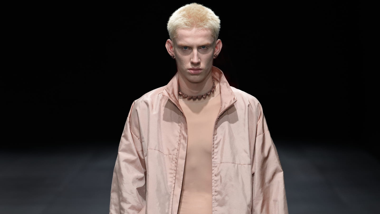 Look 24