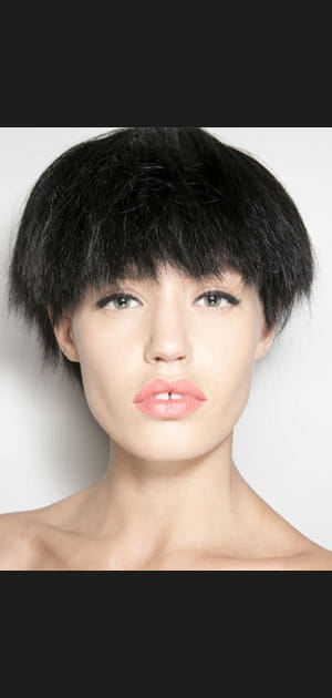 Le look beaut&eacute; du d&eacute;fil&eacute; Fendi