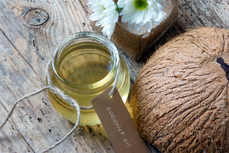 Les bienfaits de l'huile de coco en beauté