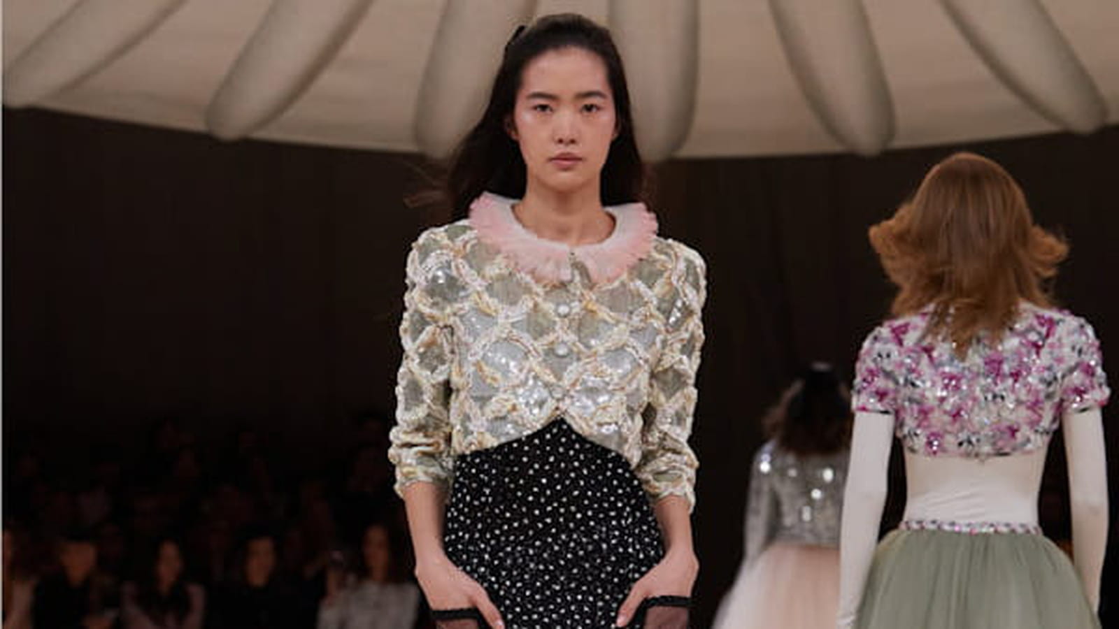 Look 33 du défilé Chanel