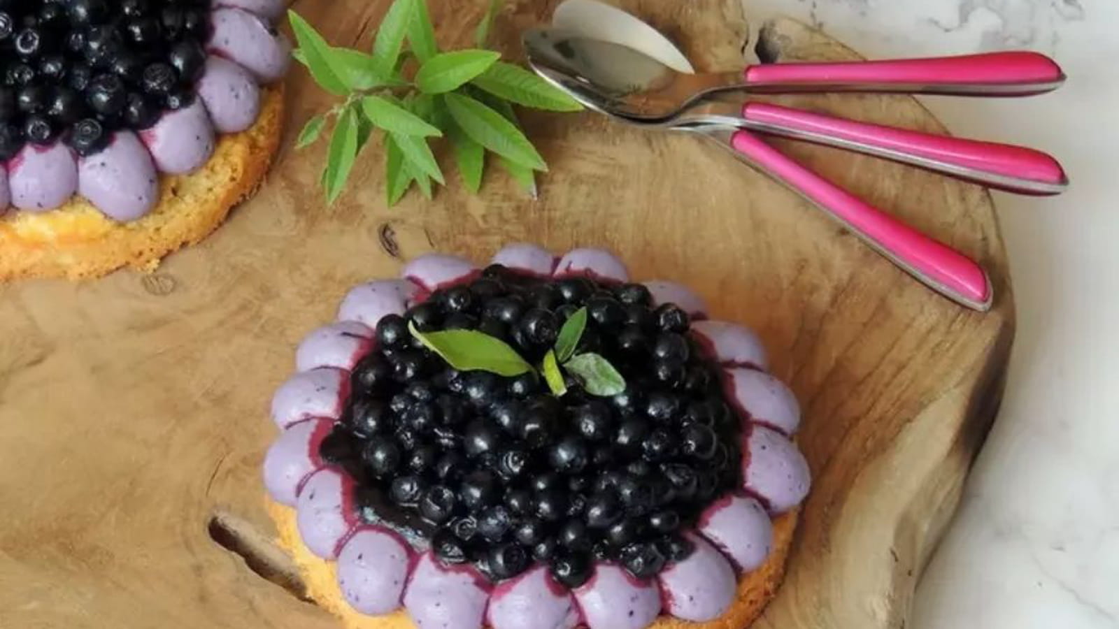 Tartelettes myrtilles, citron vert & verveine