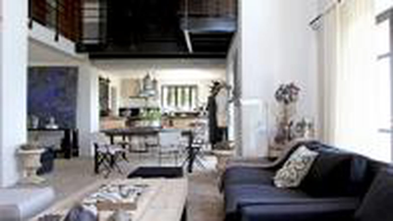 Contemporaine
