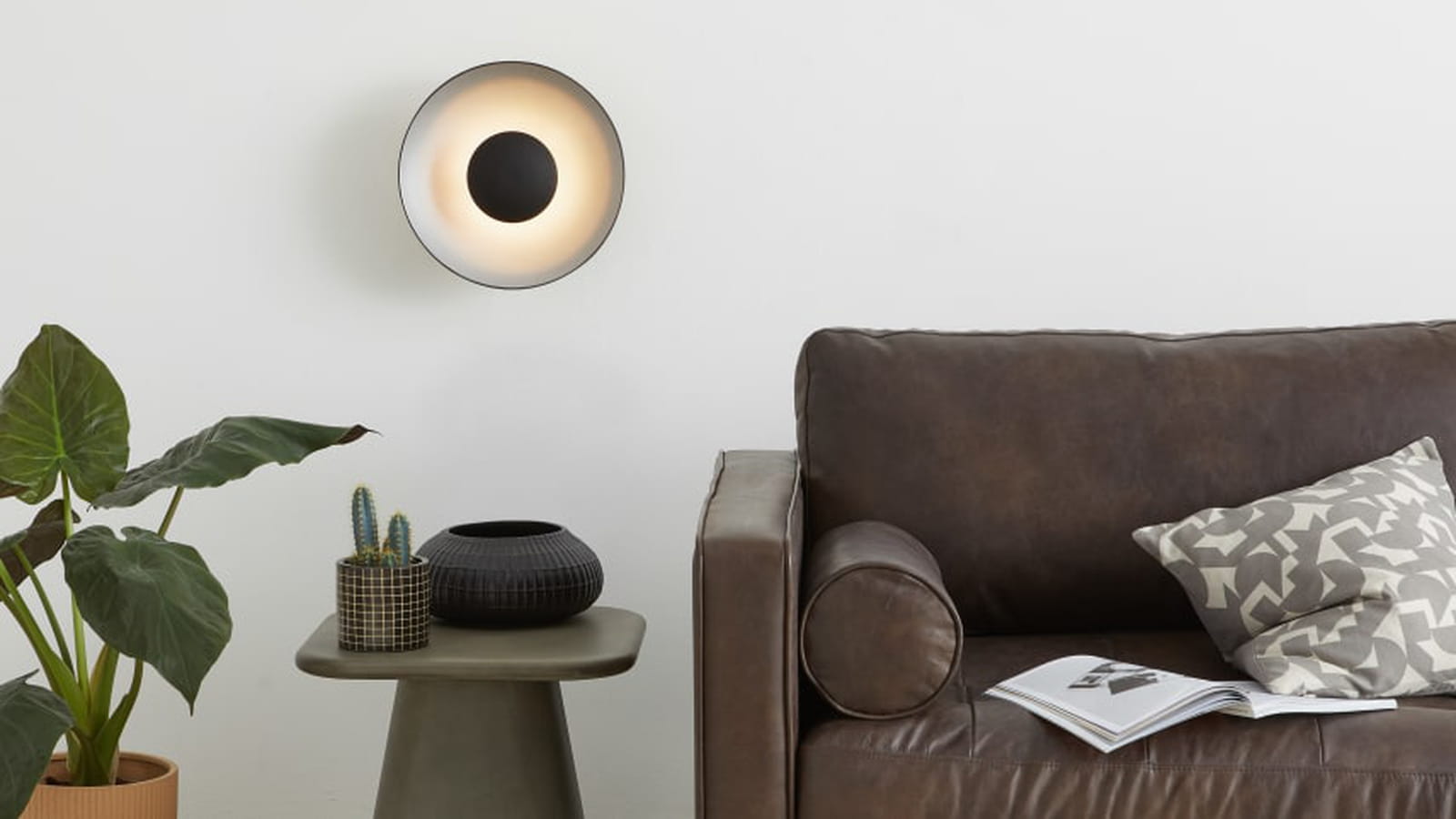 Applique contemporaine
