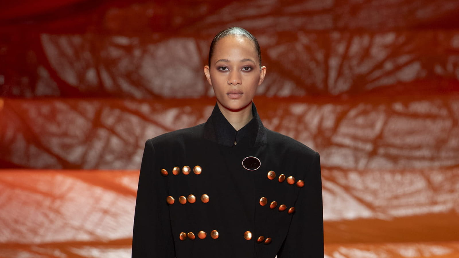 Look 37