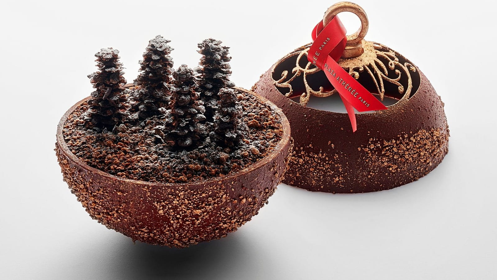 La bûche "Festive" de l'Hôtel Plaza Athénée
