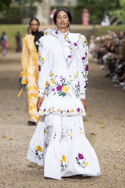 D&eacute;fil&eacute; Erdem printemps-&eacute;t&eacute; 2020