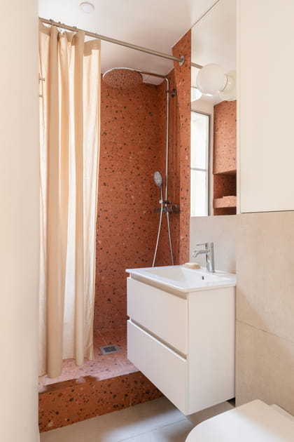 Apr&egrave;s&nbsp;: une salle d'eau beaucoup plus tendance