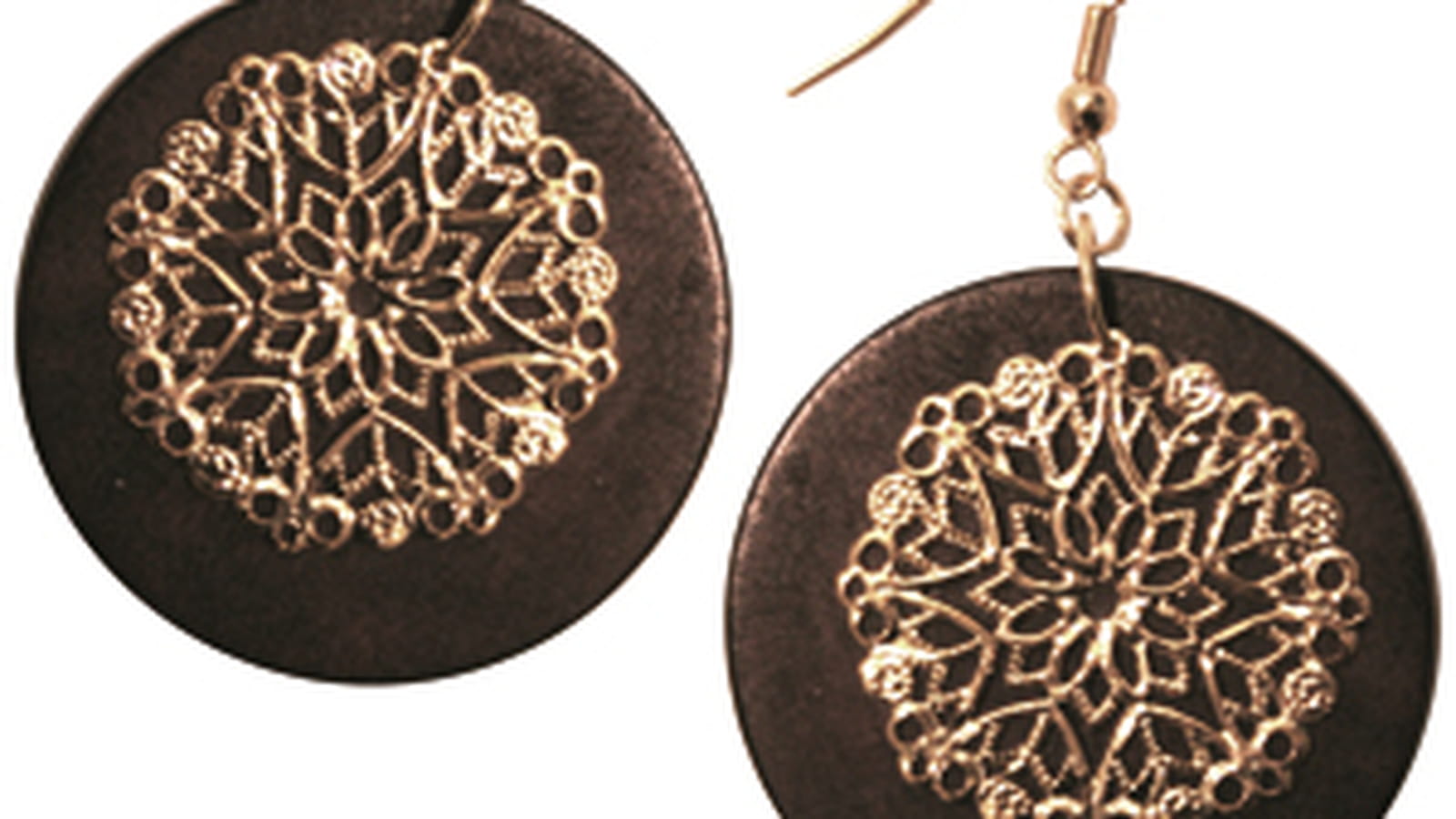 Les boucles d'oreilles
