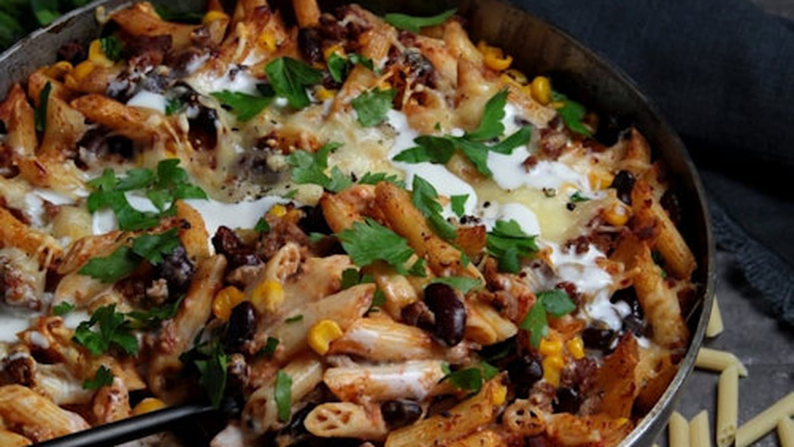 Gratin de pâtes Penne Rigate à la Mexicaine