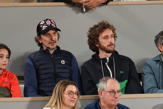 Arnaud Tsamere et Baptiste Lecaplain spectateurs mutiques à Roland-Garros