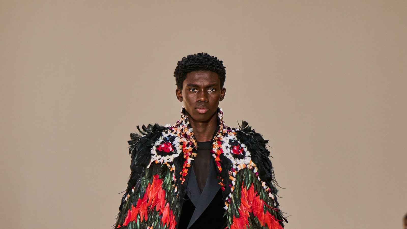 Look 2 