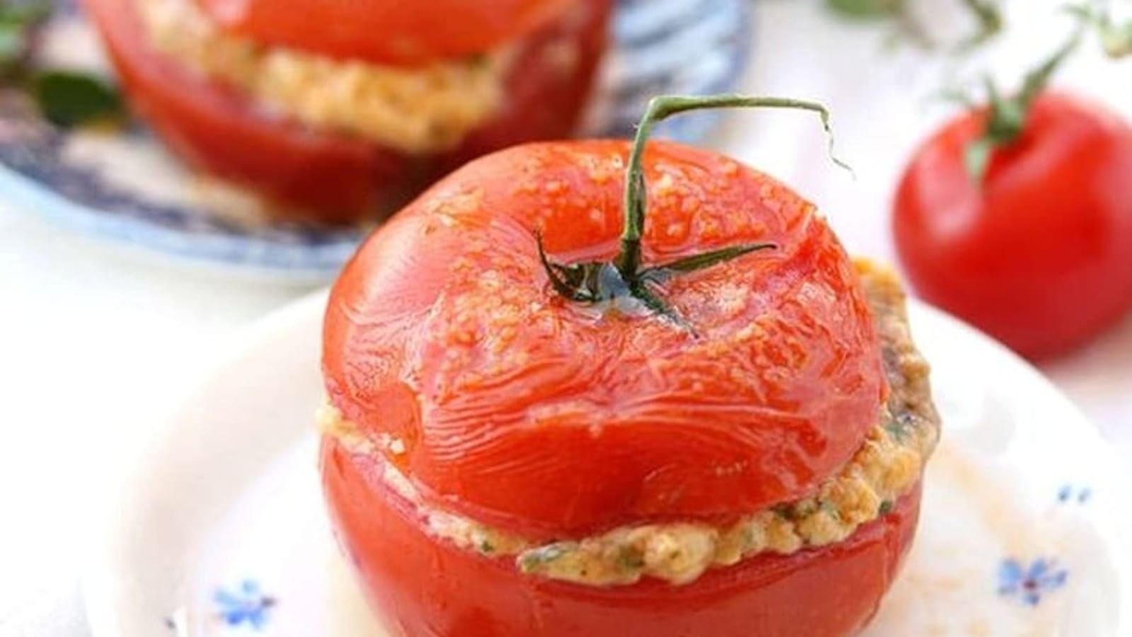Tomates farcies persillade, mozzarella et jambon blanc