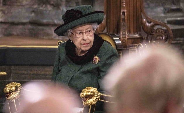 Elizabeth II &agrave; la messe en hommage au prince Philip, le 29&nbsp;mars 2022
