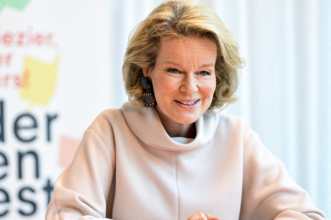 Ã€ 52Â ans, Mathilde de Belgique ose une parure jamais vue sur une reine