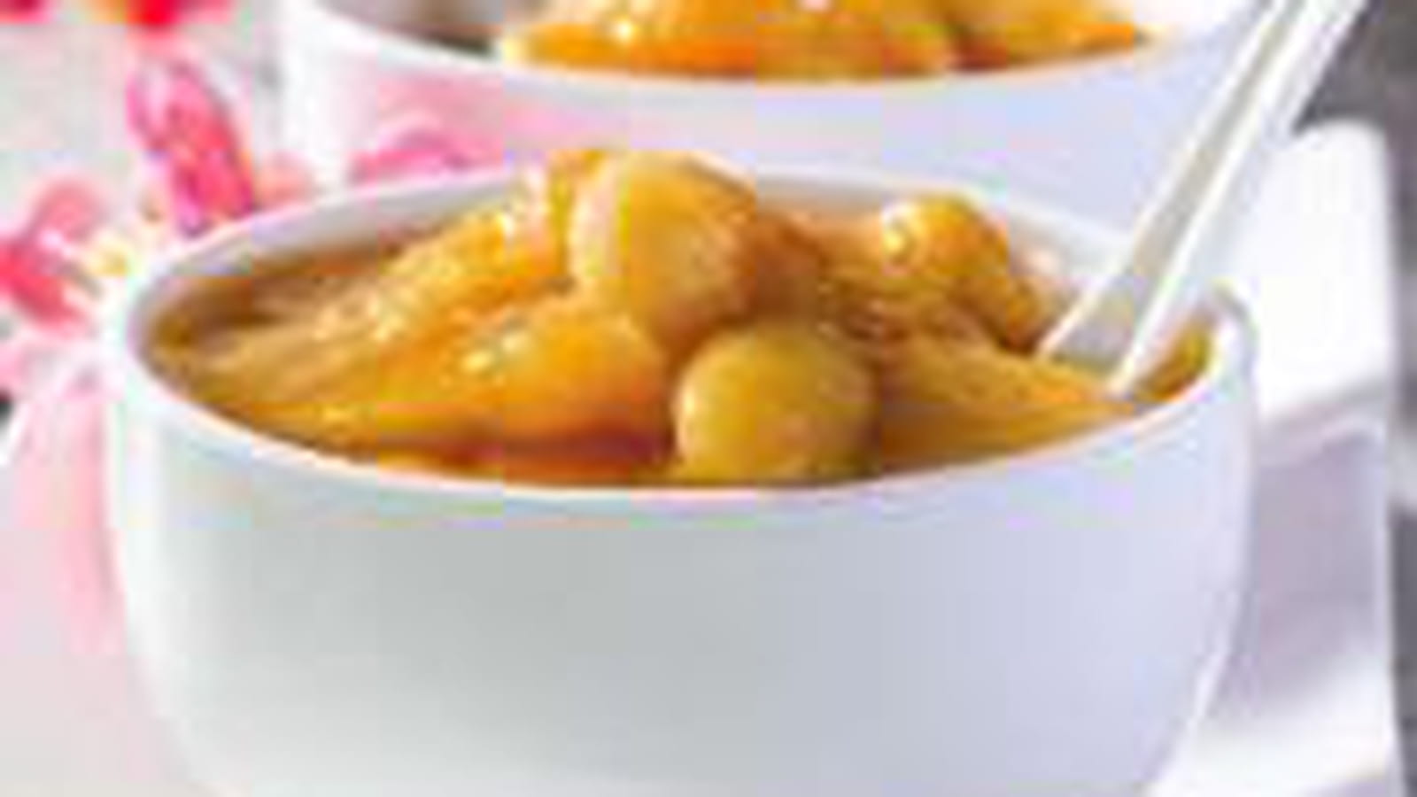 Compotée de pêches aux amandes